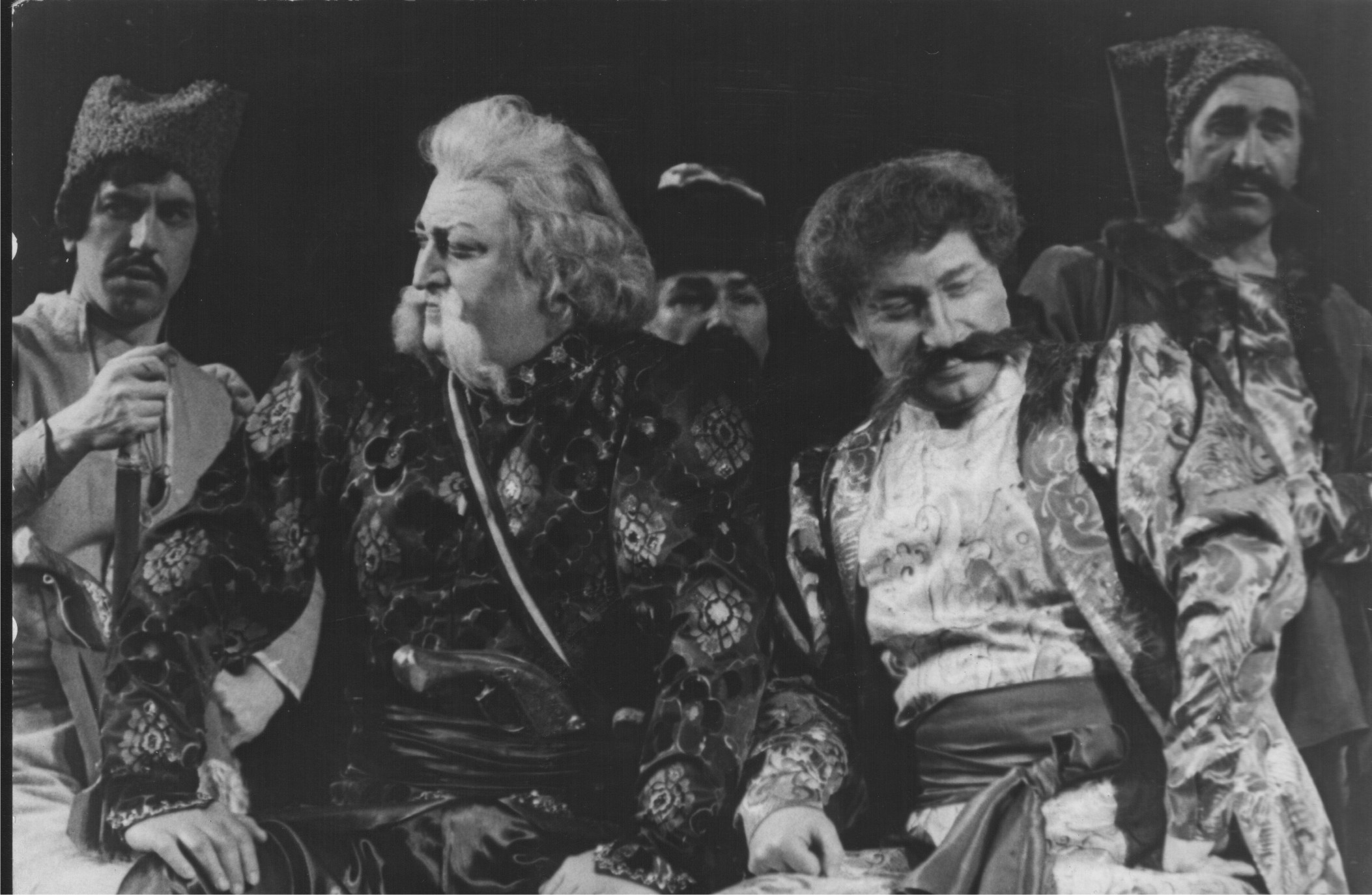 Большой человек с большим голосом - НОВАТ - фото №17